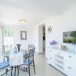 Gorgeous Home In Cavtat Nyaraló