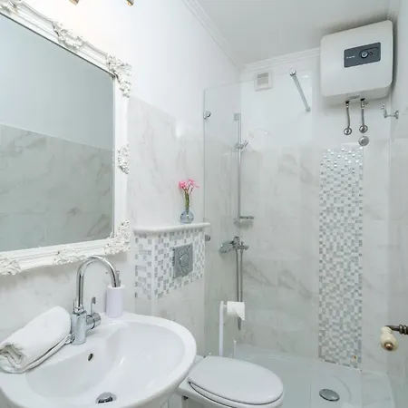 Amazing In Prázdninový dům *