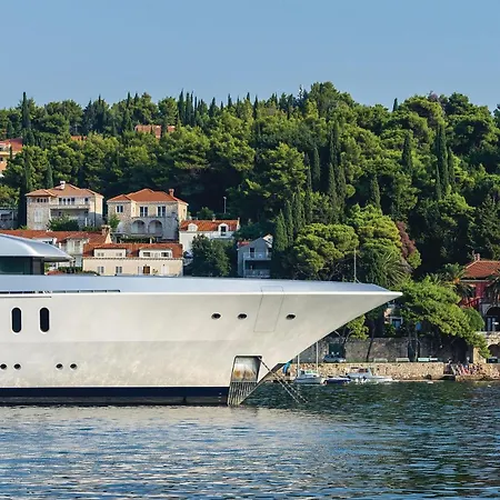 Amazing Home In Cavtat *